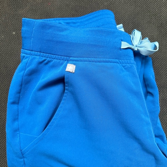 FIGS XS royal blue set - Picture 2 of 6